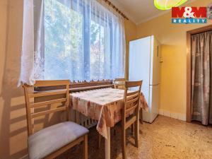 Prodej bytu 2+1, Průhonice, Školní, 53 m2