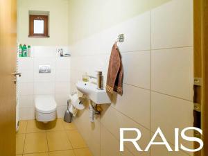 Prodej rodinného domu, Tetčice, Tyršova, 117 m2