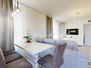 Pronájem bytu 3+kk, Praha - Vysočany, Oktábcových, 70 m2