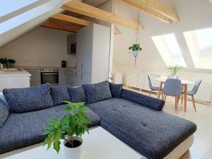 Prodej rodinného domu, Hředle, 398 m2