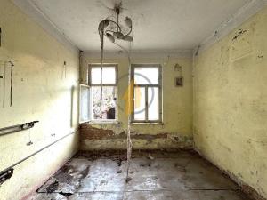 Prodej rodinného domu, Lázně Bělohrad, 140 m2