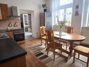 Prodej bytu 3+1, Zákolany, 82 m2