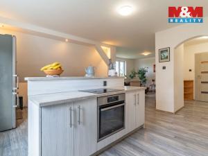 Prodej bytu 3+kk, Plesná, Kostelní, 109 m2
