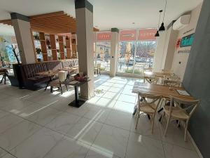 Pronájem restaurace, Stod, 235 m2