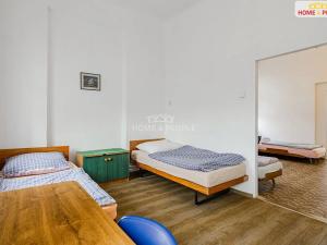 Prodej vily, Karlovy Vary, Merklínská, 700 m2