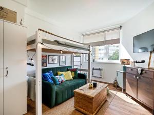 Pronájem bytu 1+kk, Praha - Hloubětín, Kukelská, 20 m2