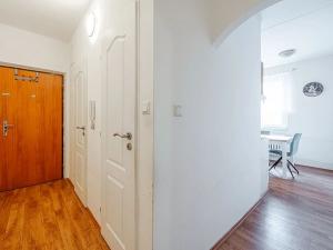 Prodej bytu 3+1, Hroznětín, Sídliště, 80 m2