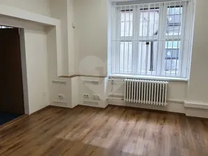 Pronájem kanceláře, Praha - Podolí, Podolská, 96 m2