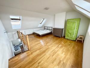 Prodej bytu 2+kk, Plzeň, Plzenecká, 54 m2