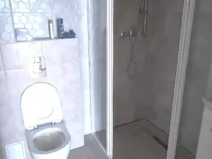 Pronájem bytu 2+kk, Praha - Čakovice, Bělomlýnská, 31 m2