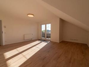 Prodej rodinného domu, Popovičky, Na Skalce, 340 m2