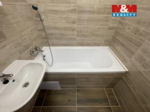 Pronájem bytu 2+1, Jirkov, Karla Čapka, 51 m2