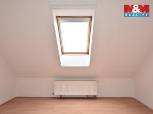 Prodej bytu 4+1, Střemy, 108 m2