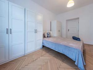 Prodej bytu 2+1, Praha - Libeň, Drahobejlova, 65 m2