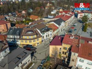 Prodej obchodního prostoru, Rožnov pod Radhoštěm, Masarykovo náměstí, 670 m2