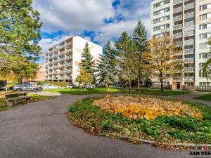 Prodej bytu 3+1, Praha - Horní Počernice, Lhotská, 73 m2