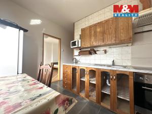 Pronájem bytu 1+1, Klášterec nad Ohří - Miřetice u Klášterce nad Ohří, Václava Řezáče, 39 m2