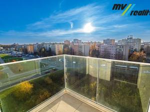 Prodej bytu 1+kk, Praha - Hrdlořezy, V třešňovce, 35 m2