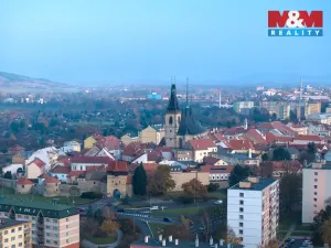 Pronájem obchodního prostoru, Louny, Březinova, 210 m2