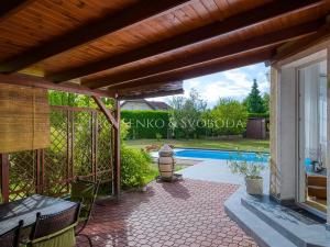 Prodej rodinného domu, Hostivice, náměstí Jana IV. z Dražic, 185 m2