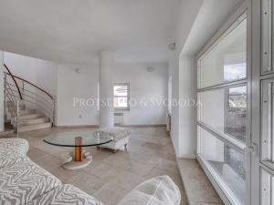 Prodej kanceláře, Křižanov, Benešovo náměstí, 530 m2