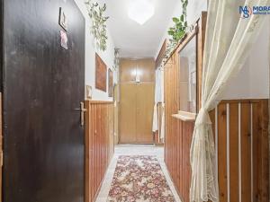 Prodej bytu 3+1, Maletín, 77 m2