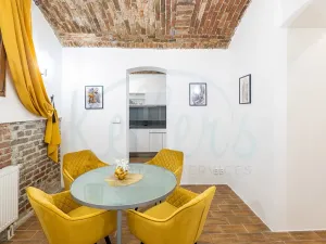 Prodej obchodního prostoru, Praha - Smíchov, Mozartova, 109 m2