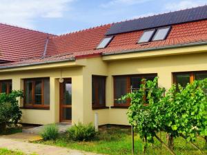 Prodej rodinného domu, Šumice, 263 m2