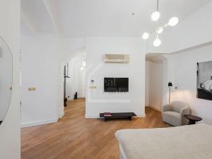 Pronájem bytu 2+kk, Praha - Staré Město, Liliová, 62 m2