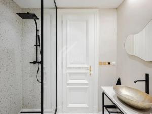 Pronájem atypického bytu, Praha - Staré Město, Liliová, 62 m2