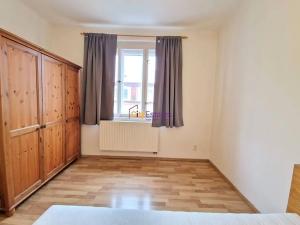 Pronájem bytu 2+kk, Praha - Košíře, Cetyňská, 49 m2