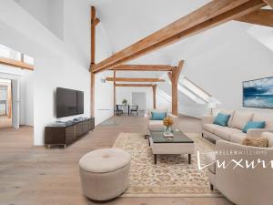 Prodej bytu 5+kk, Praha - Dejvice, Buzulucká, 239 m2