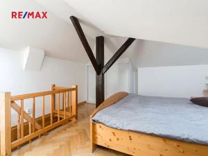 Pronájem bytu 2+kk, Praha - Karlín, Křižíkova, 70 m2