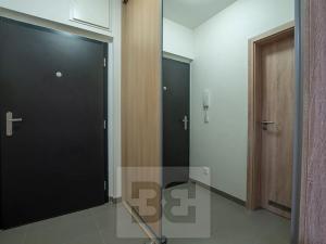 Pronájem bytu 2+kk, Praha - Letňany, Škrábkových, 41 m2