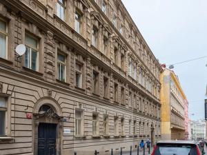 Prodej bytu 2+1, Praha - Nové Město, Ve Smečkách, 66 m2