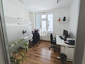 Pronájem kanceláře, Praha - Nové Město, Politických vězňů, 110 m2