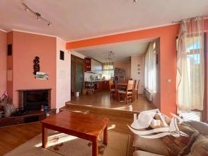 Prodej rodinného domu, Burgas, Bulharsko, 318 m2