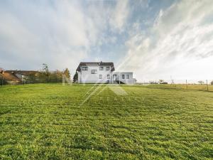 Prodej rodinného domu, Žižice, 228 m2