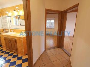 Pronájem rodinného domu, Praha - Koloděje, Kvasinská, 200 m2