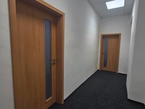 Pronájem kanceláře, Chrudim, Masarykovo náměstí, 52 m2