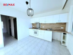 Pronájem bytu 4+1, Praha - Modřany, Daňkova, 89 m2