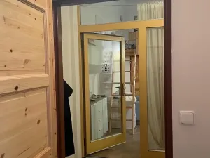 Pronájem bytu 1+1, Praha - Košíře, Vrchlického, 35 m2