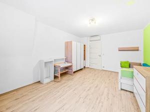 Prodej rodinného domu, Plzeň, Václavská, 230 m2