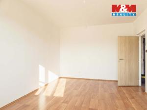 Prodej bytu 2+kk, Karviná - Hranice, Čsl. armády, 37 m2