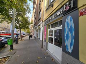 Prodej obchodního prostoru, Praha, 380 m2