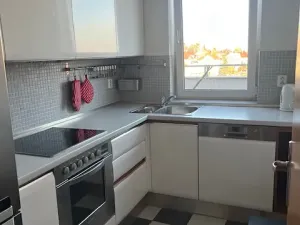 Pronájem bytu 2+1, Praha, Počernická, 62 m2