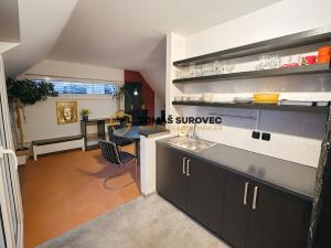 Pronájem bytu 3+1, Zlín - Mladcová, Frant. Bartoše, 72 m2