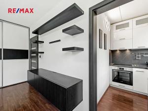 Pronájem bytu 1+kk, Praha - Chodov, Benkova, 30 m2