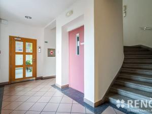 Pronájem kanceláře, Brno, Slovákova, 129 m2