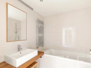 Pronájem bytu 2+kk, Praha - Libeň, U libeňského pivovaru, 46 m2